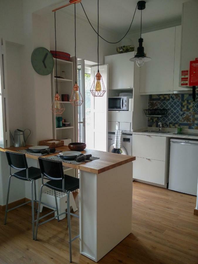 Casa Da Tia Adozinda Apartment Lisbon Luaran gambar